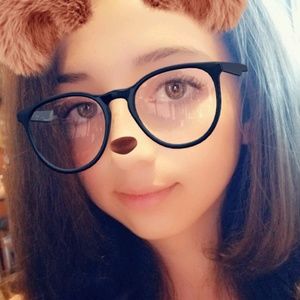 Meet your Posher, Mimi